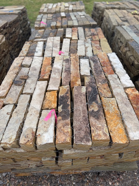 4x4 Brown Chopped Block